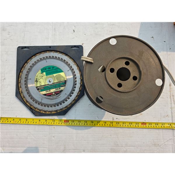 Spool of wire and saw blades