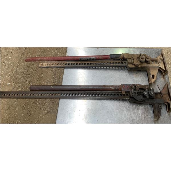 Two 15 Ton Building  Jacks