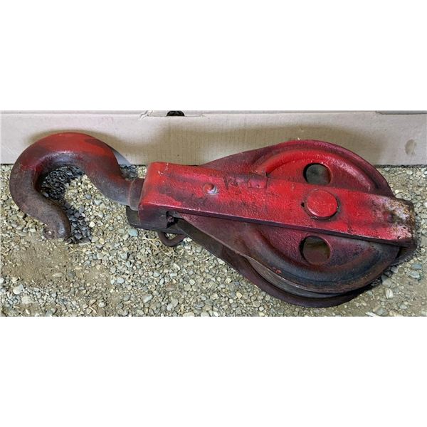 Large Snatch Block 24”