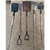 Image 1 : Bundle of Shovels