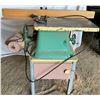 Image 2 : Beaver Table Saw