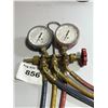 Image 2 : Set of A/C manifold gauges