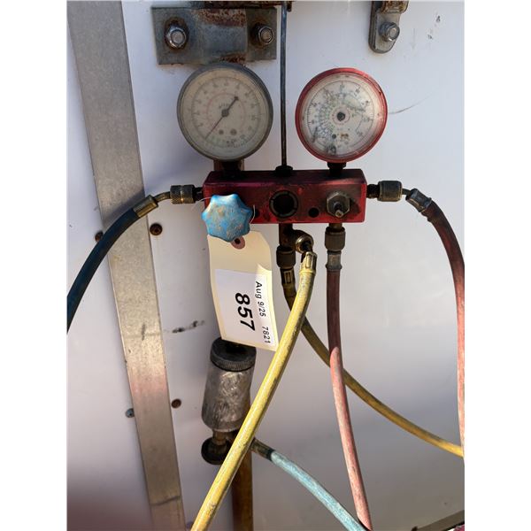 Set of vintage Snap on A/C manifold gauges