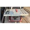 Image 3 : Delta table saw