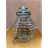 Image 2 : Beverage Jar w/ Tap -New in Box (Great Condition)