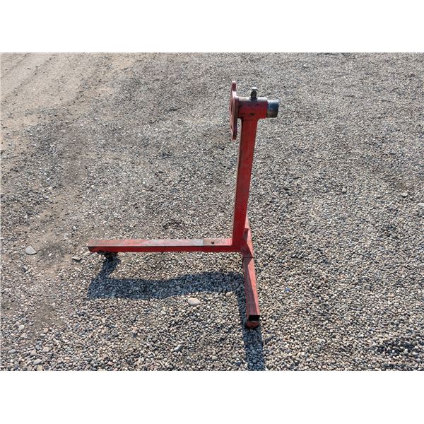 Red Engine Stand