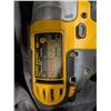 Image 3 : DeWalt DC825 1/4" (6mm) Cordless Impact Driver w/ Charger (Works)
