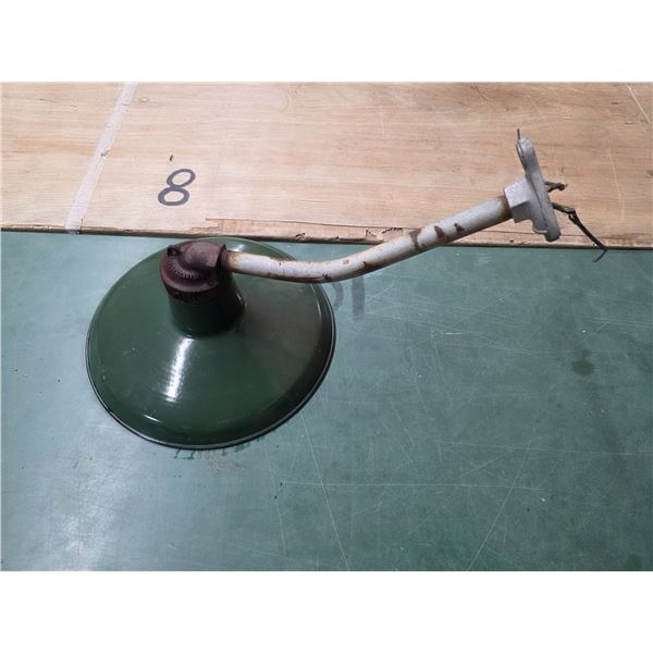 Enamal ware service station light