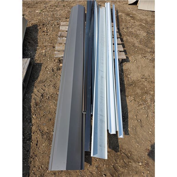 Assorted flashing colors vary- approx 20 pieces- roughly 10FT long