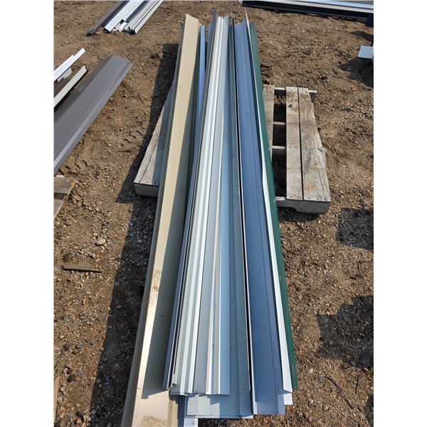 Assorted flashing colors vary- approx 20 pieces- roughly 10FT long