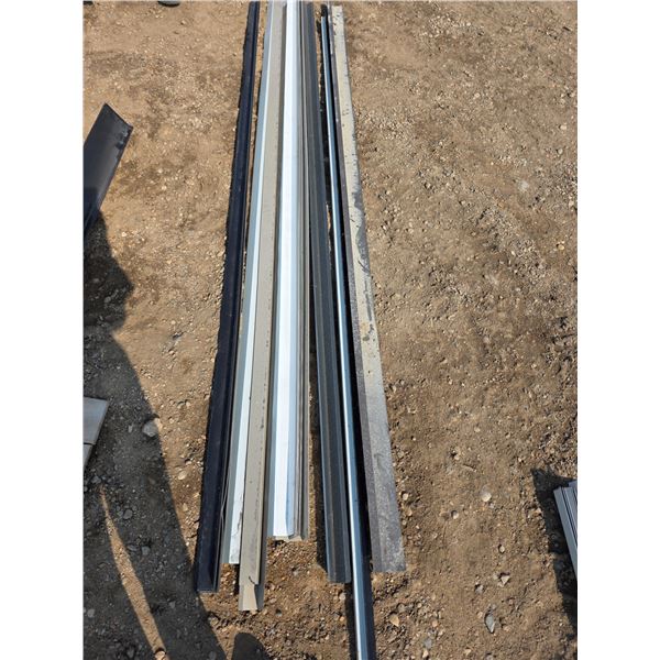 Assorted flashing colors vary- approx 20 pieces- roughly 10FT long