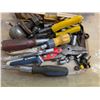 Image 2 : Lot of misc tools and welding gloves