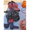 Image 1 : Large collection of Halloween decorations