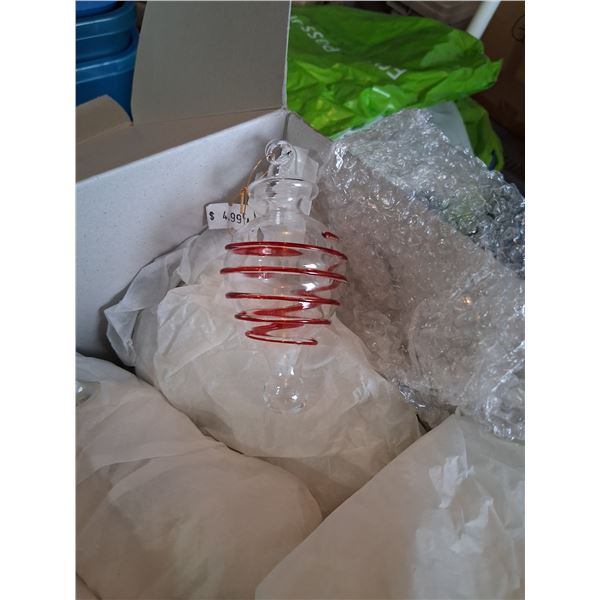 5ea glass cones & 4ea glass stars