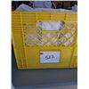 Image 4 : Crate of home Décor Magazines