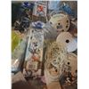 Image 17 : Misc Bag of Decor