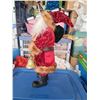 Image 4 : Santa