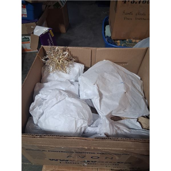 1 surprise Box of Xmas Stars