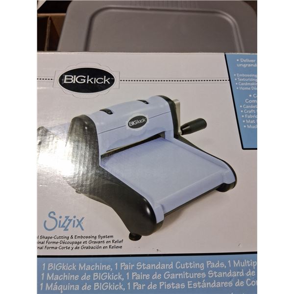 Shape cutting & embossing system Bigkick Sizzix