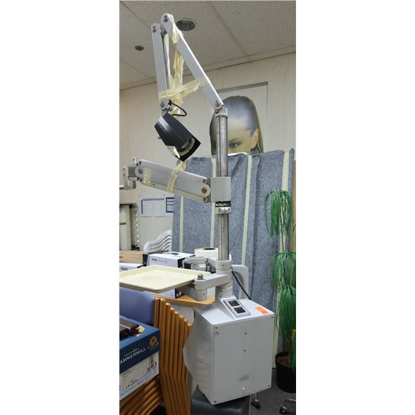 Reichert Advantage Ophthalmic Stand w/ Project-O-Chart