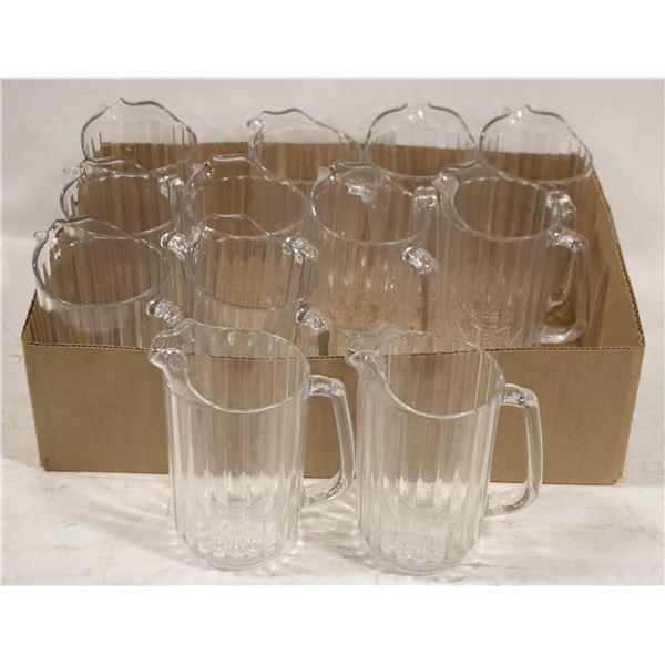 12 CAMBRO 32 OZ ACRYLICI PITCHERS