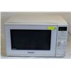 Image 1 : PANASONIC THE GENIUS INVERTER MICROWAVE