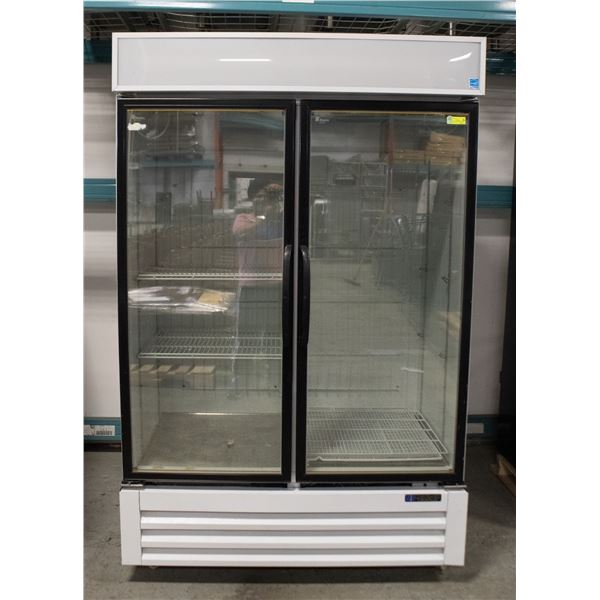 MASTER-BILT BOTTOM MOUNT SWING GLASS DOOR FREEZER