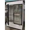Image 2 : MASTER-BILT BOTTOM MOUNT SWING GLASS DOOR FREEZER