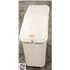 Image 1 : BAILIFF SEIZURE: CAMBRO 102L DRY INGREDIENT BIN