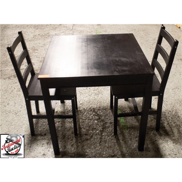 BAILIFF SEIZURE: 29" X 29" X X 29" WOOD TABLE W/
