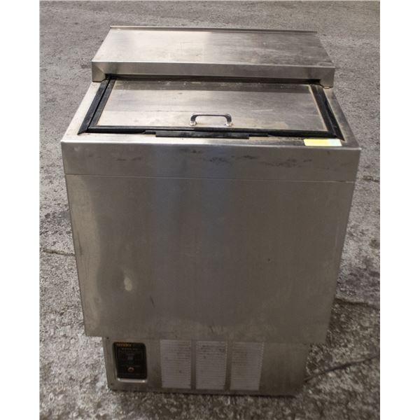 GLASSTENDER MUG FROSTER