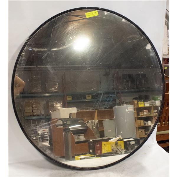 32" DIAMETER MIRROR