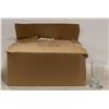Image 1 : BOX OF 20 GLASS PEDISTAL GLASSES