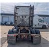 Image 4 : REPO: 2015 FREIGHTLINER CASCADIA SLEEPER