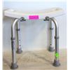 Image 1 : BATH CHAIR