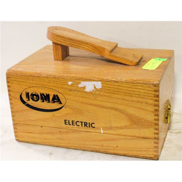 VINTAGE IONA WOOD SHOESHINE, WARRANTY