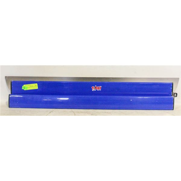 SALI SKIMMING DRYWALL BLADE 31.5"