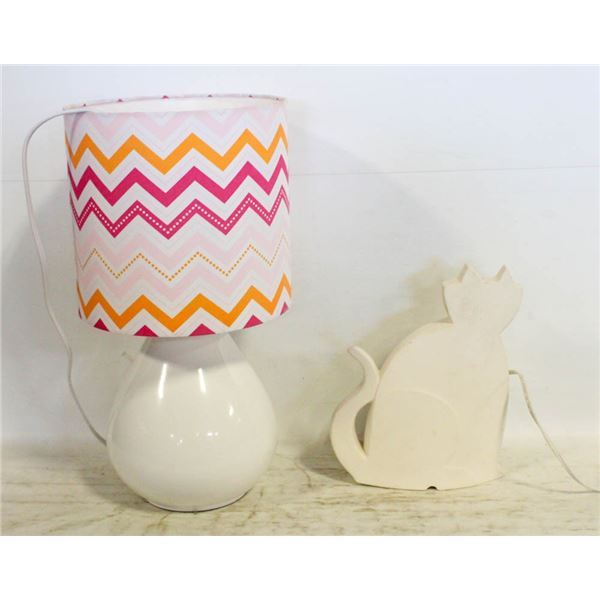 SMALL LAMP & CAT LAMP NIGHT LIGHT