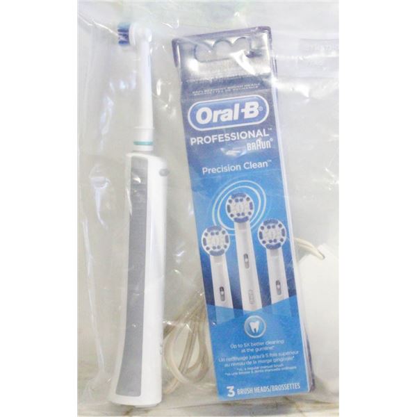 BRAUN 3D PULSATING TOOTHBRUSH W/ REPLACE HEADS