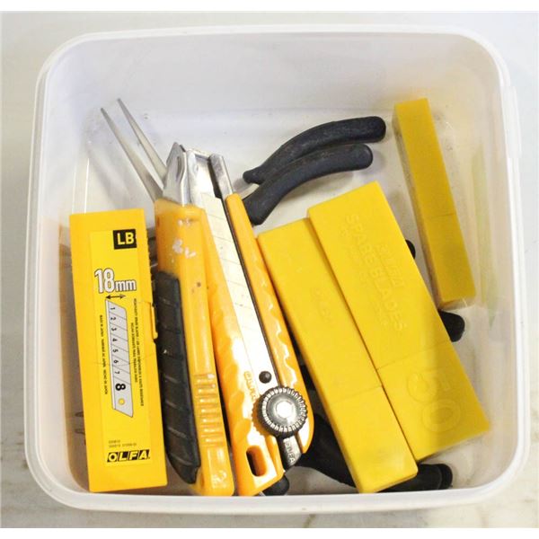SNAP OFF RAZOR BLADE REPLACEMENTS W/ XACTO KNIVES