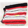 Image 1 : 50"X65" KNITTED THROW (BLACK/RED/WHITE)