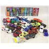 Image 1 : LOT OF HOT WHEELS & POKEMON CARDS