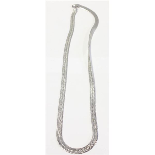 VINTAGE SILVER TONE NECKLACE