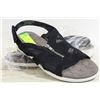 Image 1 : WOMENS WALKING CRADLES SHOES