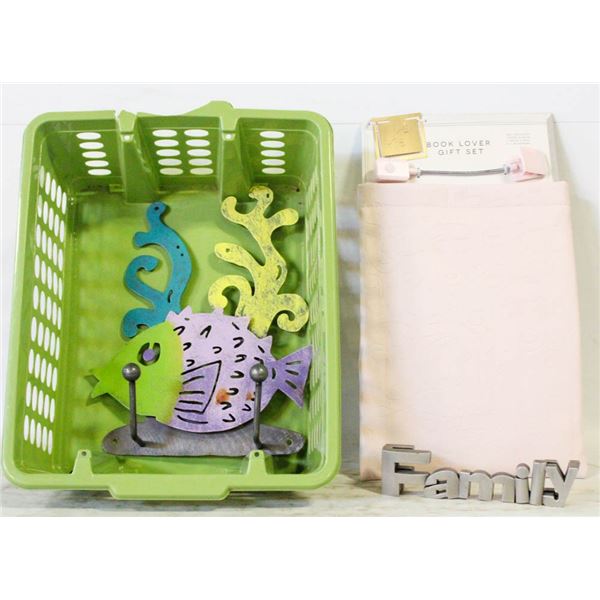 LOT OF 4 INCLUDES:
