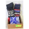 Image 1 : MENS SOCKS AND PBR BANDANA