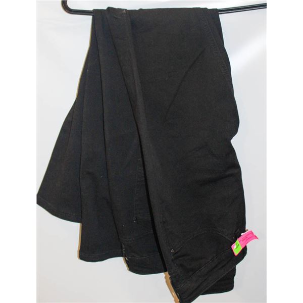 SANTANA JEANS SIZE 10 BLACK