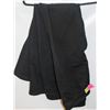 Image 1 : SANTANA JEANS SIZE 10 BLACK