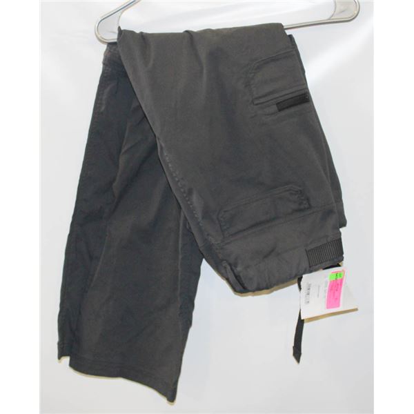 BC CLOTHING SIZE 30 MEDIUM GREY CARGO PANTS