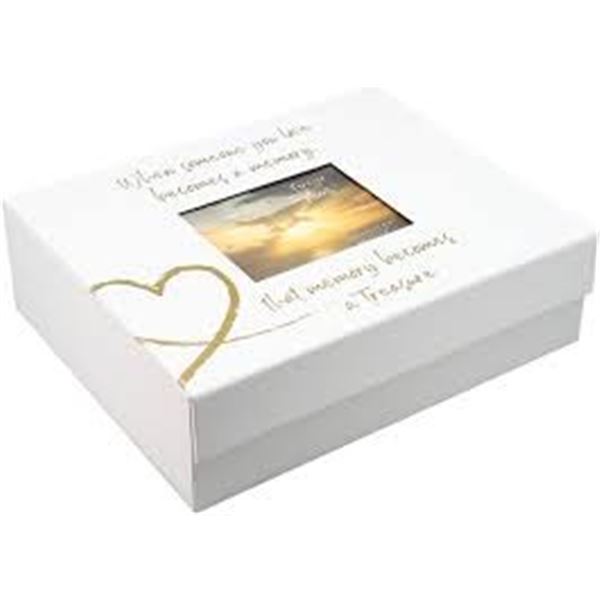 NEW PAVILION GIFT COMPANY MEMORY 11 X 9" KEEPSAKE